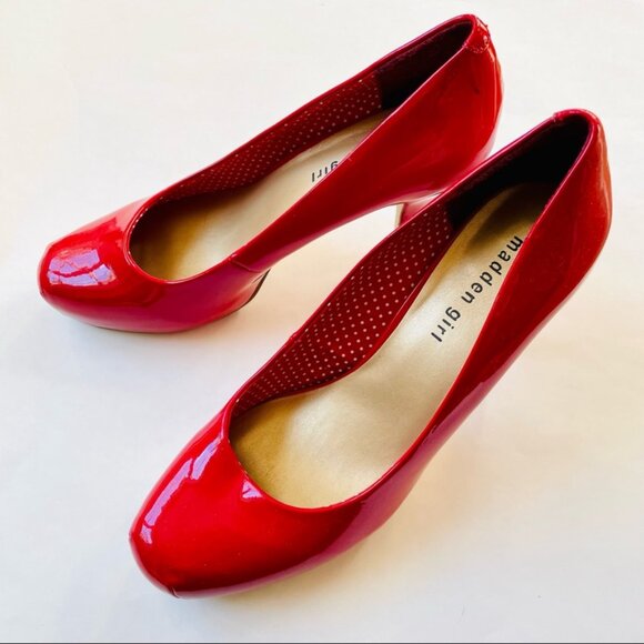 Madden Girl SZ 7.5 Getta Red High Heels Dressy Sexy Career Party Closet Staple - Picture 2 of 9